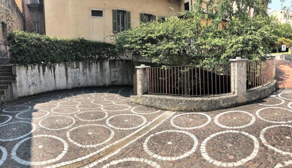 One-Bedroom Apartment Interrato Torre Pentagona 8 Separate Building