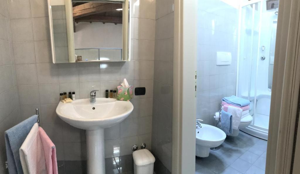 One-Bedroom Apartment Interrato Torre Pentagona 8 Separate Building