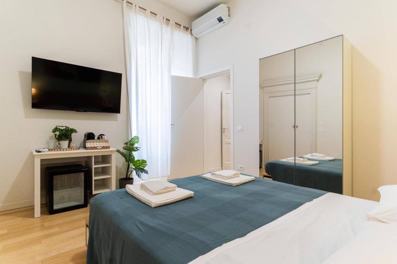 Double Room Private External Bathroom