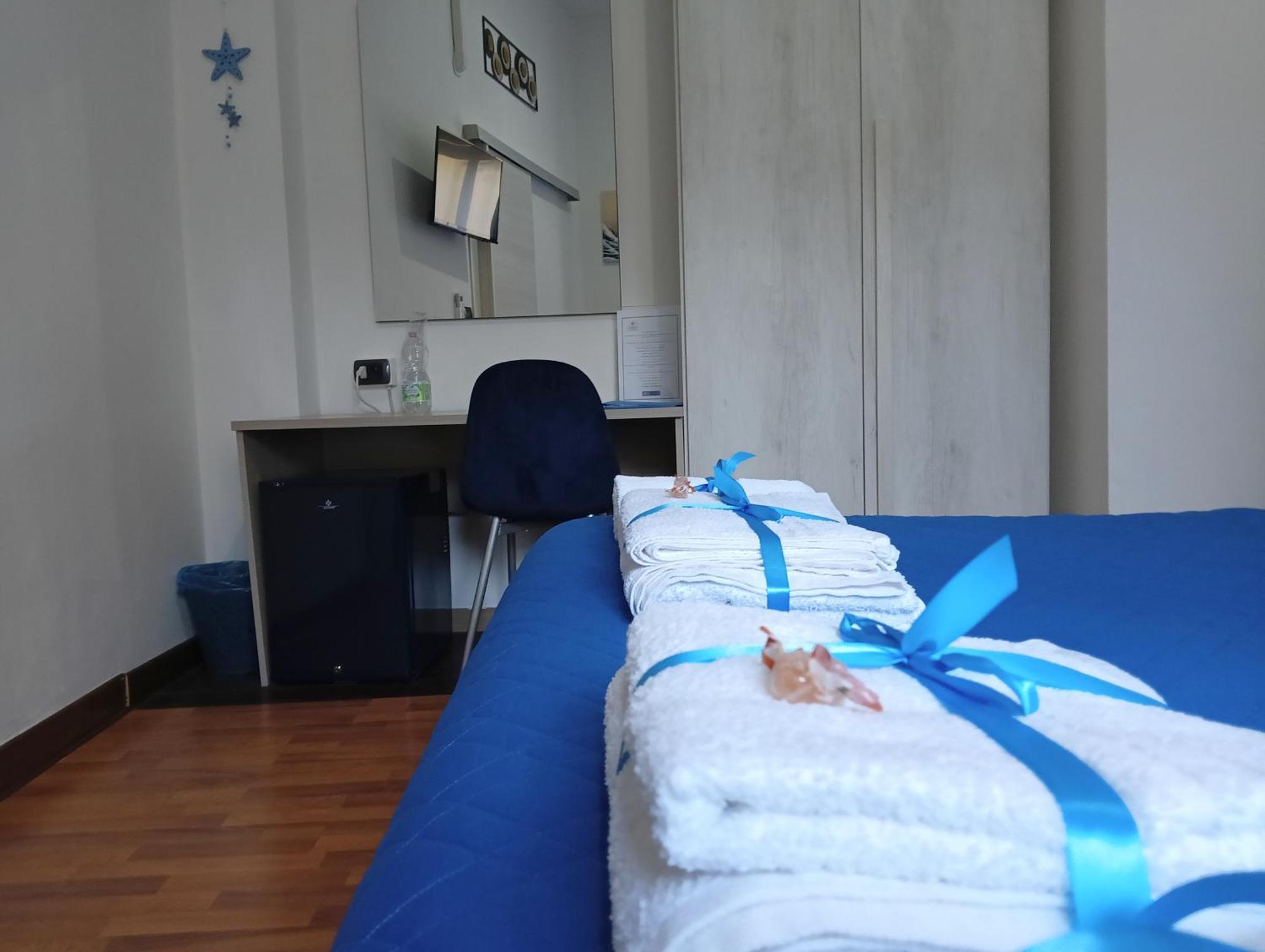 Double Room Private Bathroom