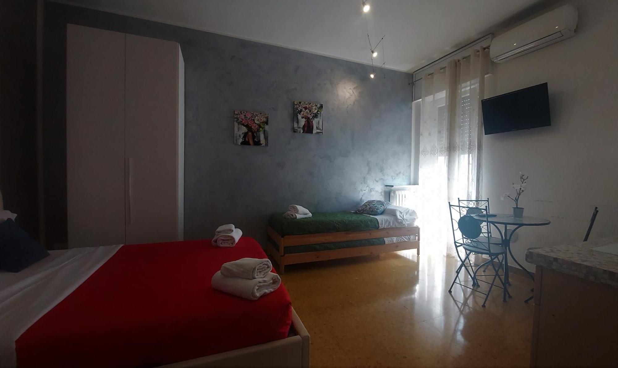 Studio Balcony Via Adigetto 17 Separate Building