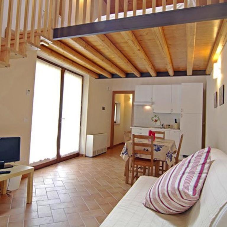 Studio Split Level