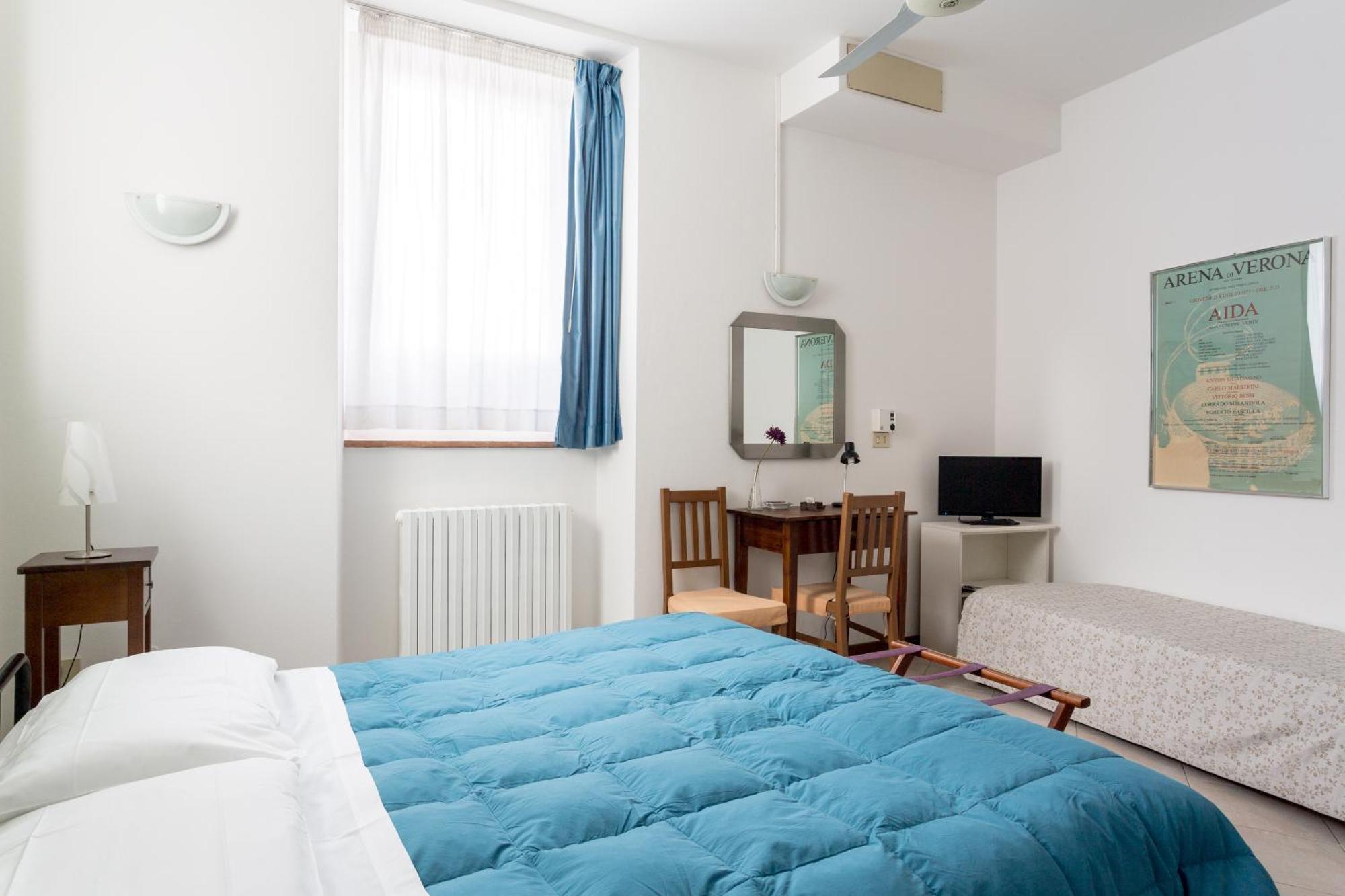 Double Room with Private Bathroom,822807362:JPEG