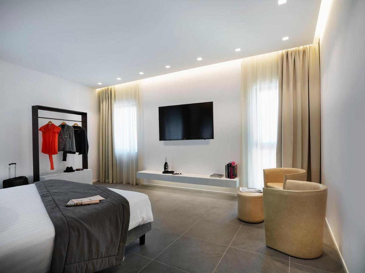 Junior Suite,969369562:JPEG
