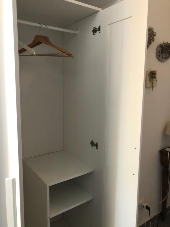 Single Room Private Bathroom
