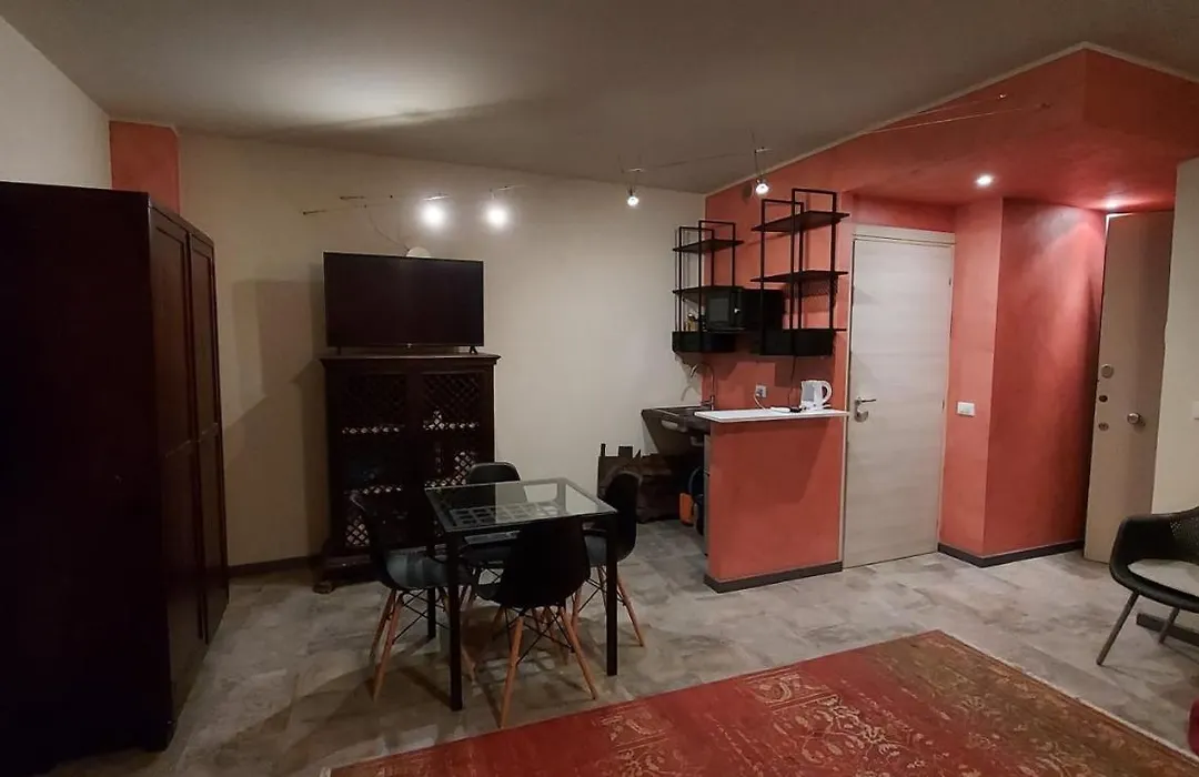 Marconi Rooms Loggia delle Erbe-1
