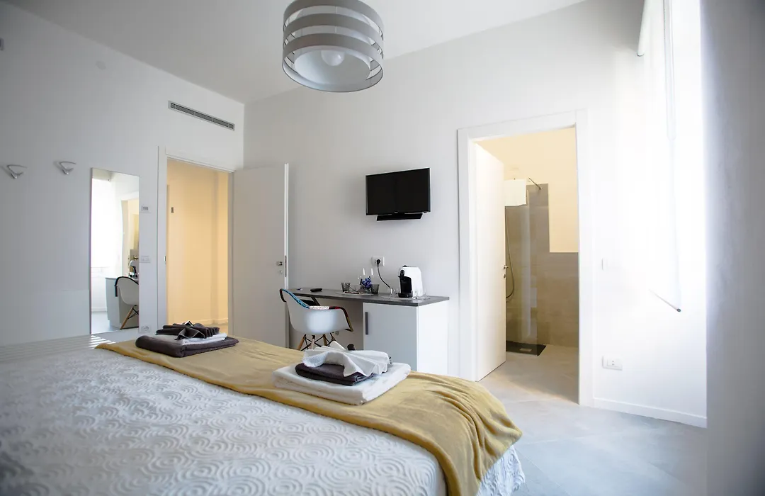 Suite Dreams In Verona-1