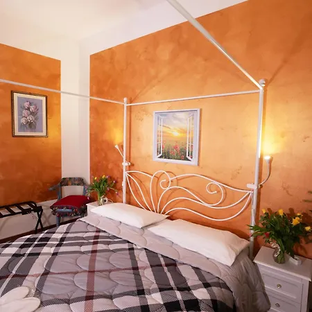 Like Romeo Suites-2
