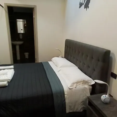Attiko 53 Boutique Rooms-3