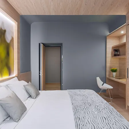 Air Suite Verona - Adults Only-3