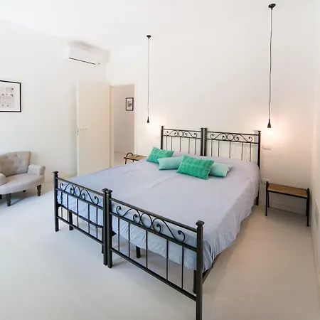 Casa Italia-2