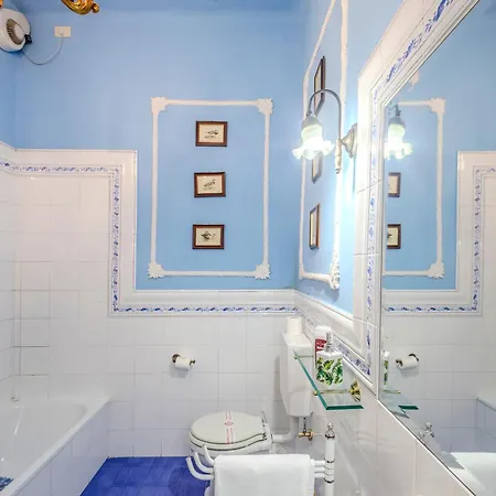 Casa Esvael - Historic Rooms In Verona City Center-2