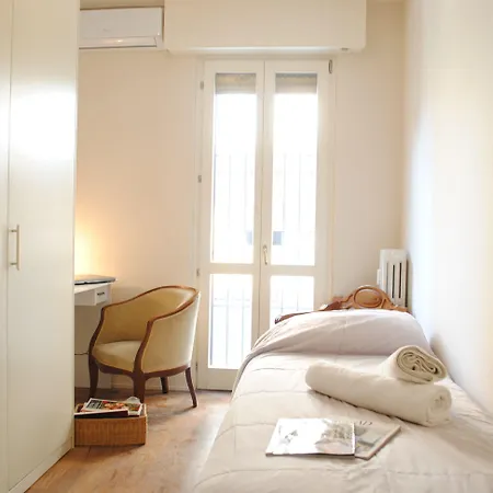 Dreaming Piazza Bra Rooms-3