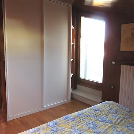 Gordon Cottage-2